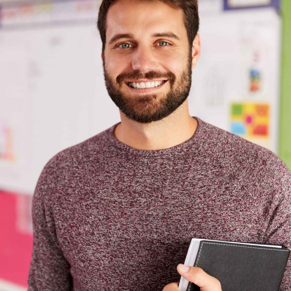 portrait-of-male-elementary-school-teacher-standin-HKVZWJS.jpg portrait-of-male-elementary-school-teacher-standin-HKVZWJS.jpg